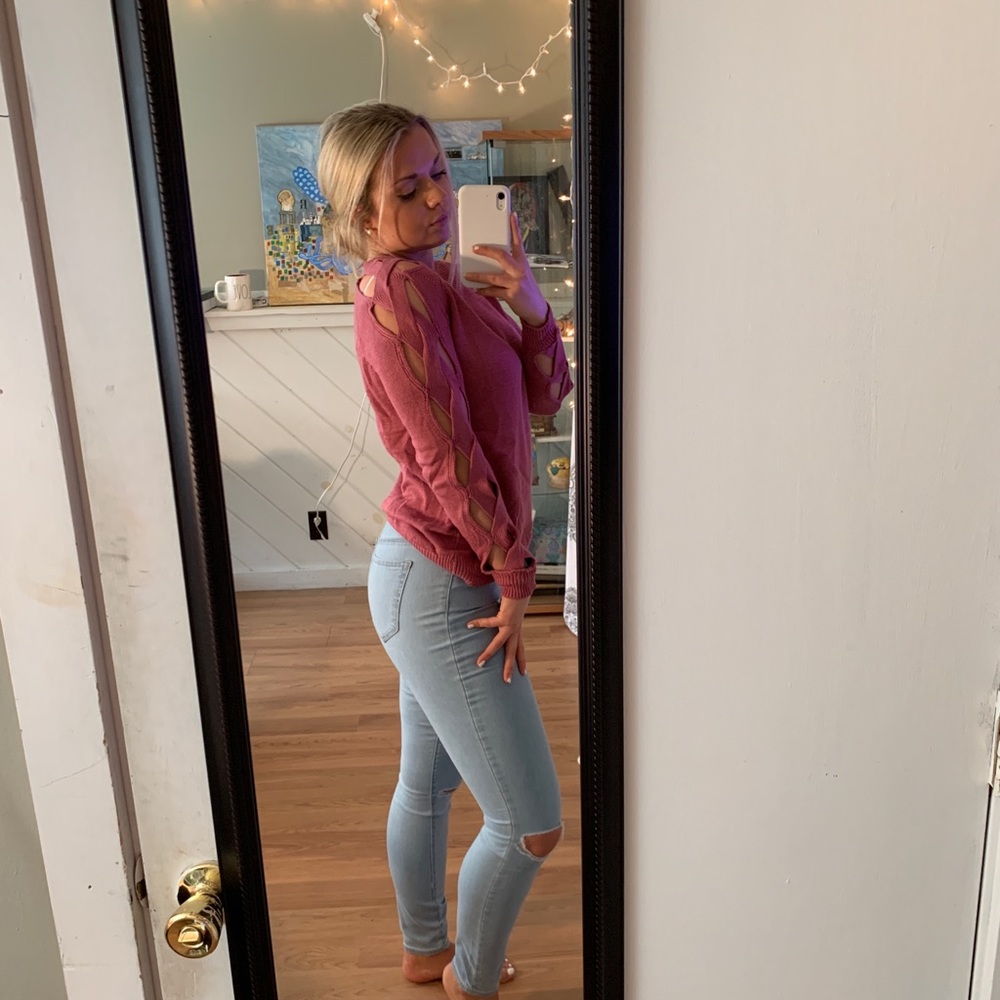 Sweater - Picture 2 of 2